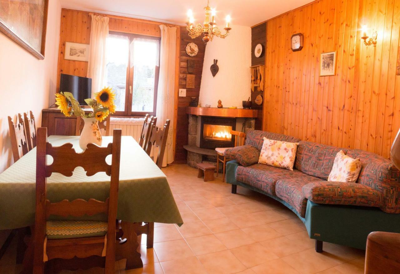 Maurice Des Alpes Villa Teglio Exterior photo